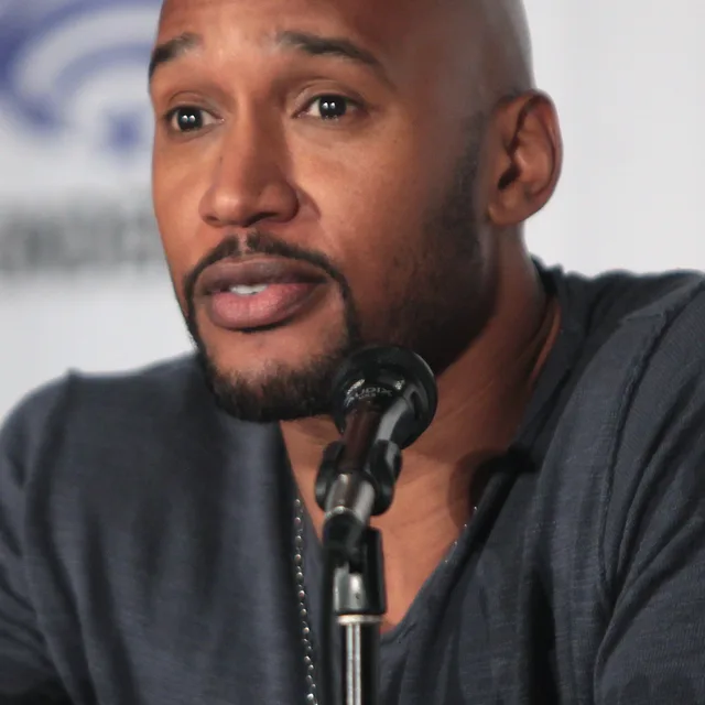 Henry Simmons