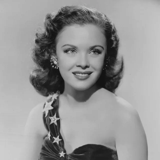 Gloria Jean