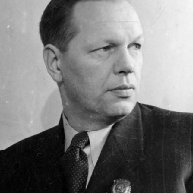 Nikolay Okhlopkov