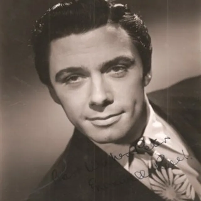 Maxwell Reed
