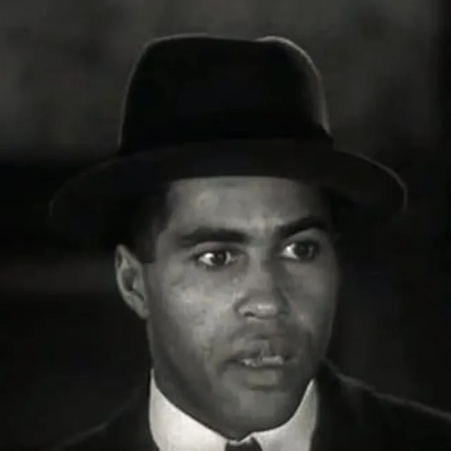 Robert Earl Jones