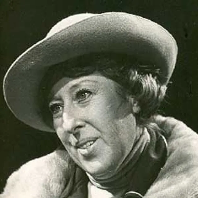 Nelly Láinez