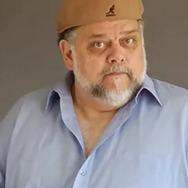 Peter Spellos