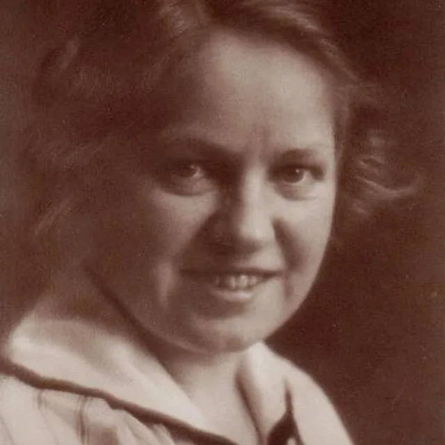 Greta Almroth