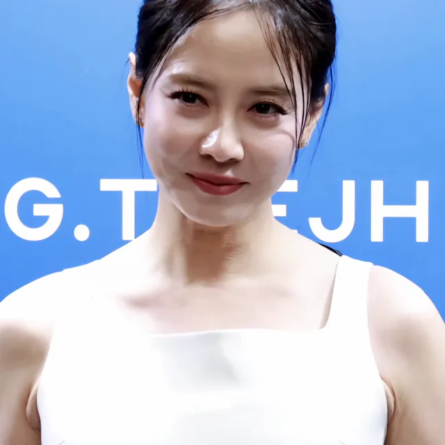 Song Ji-hyo