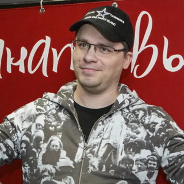 Garik Kharlamov