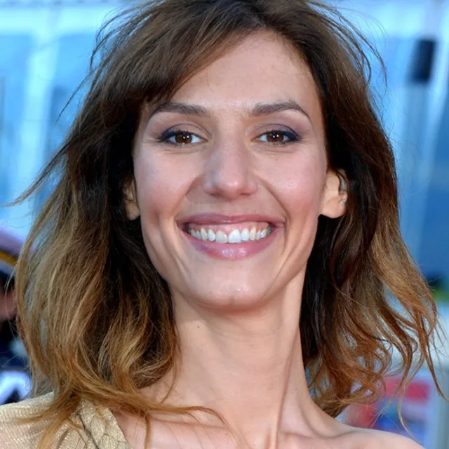 Doria Tillier