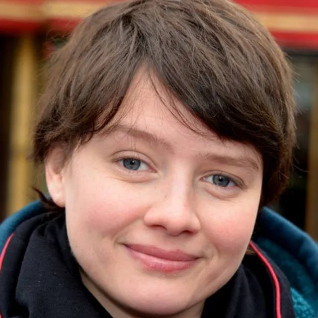 Pauline Étienne