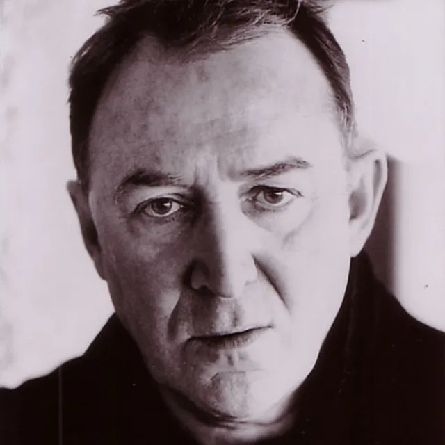Dermot Crowley