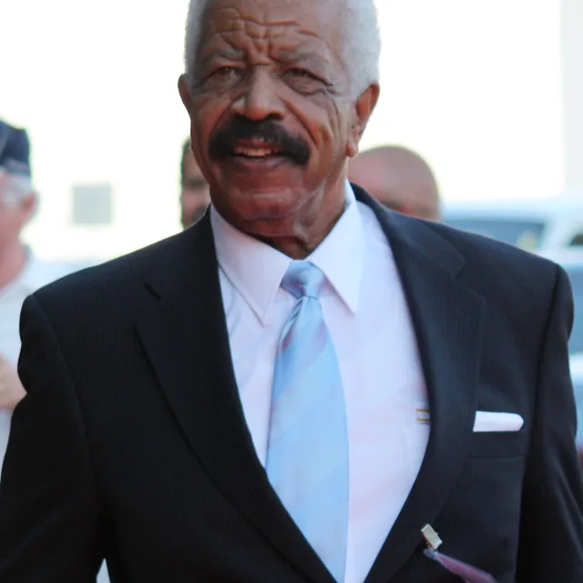 Hal Williams