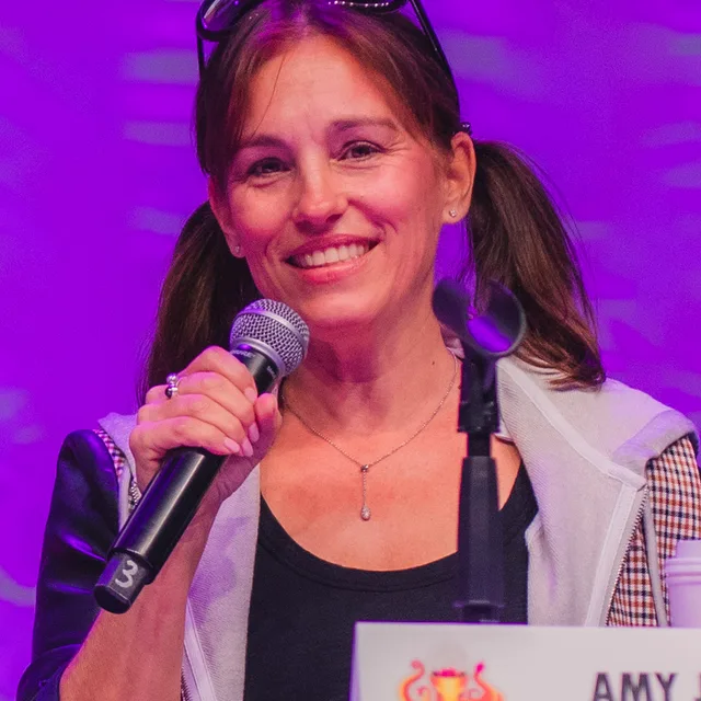 Amy Jo Johnson