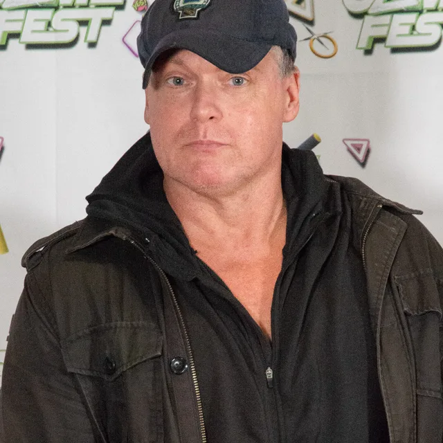 Michael Shanks
