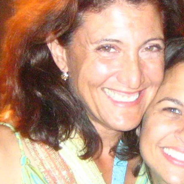 Amy Aquino