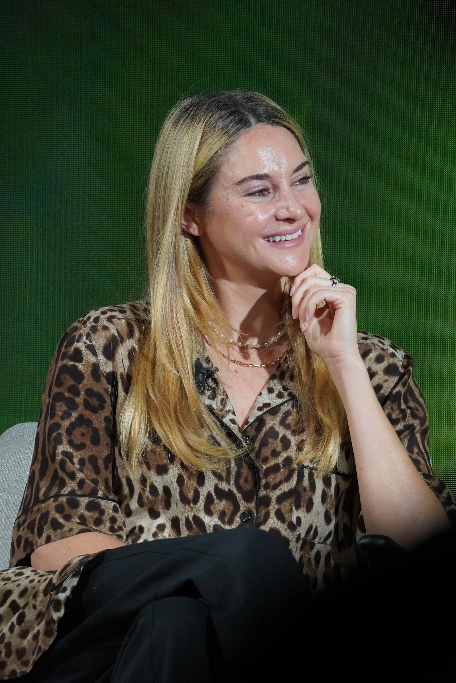 Shailene Woodley en el evento Go Get Zero de Uber, 2024 en el Museo de Ciencias de Londres, Reino Unido.