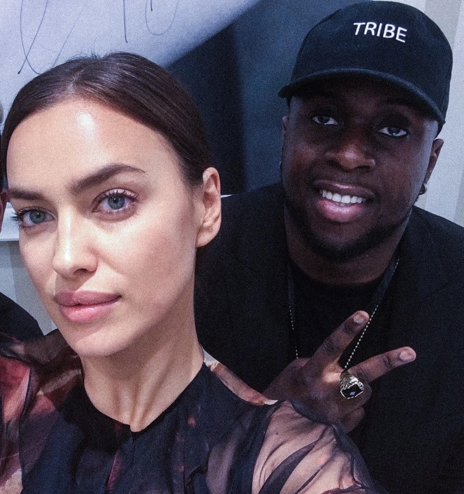 EMZYPRODUCTIONFILMS gemeinsam mit Model Irina Shayk
