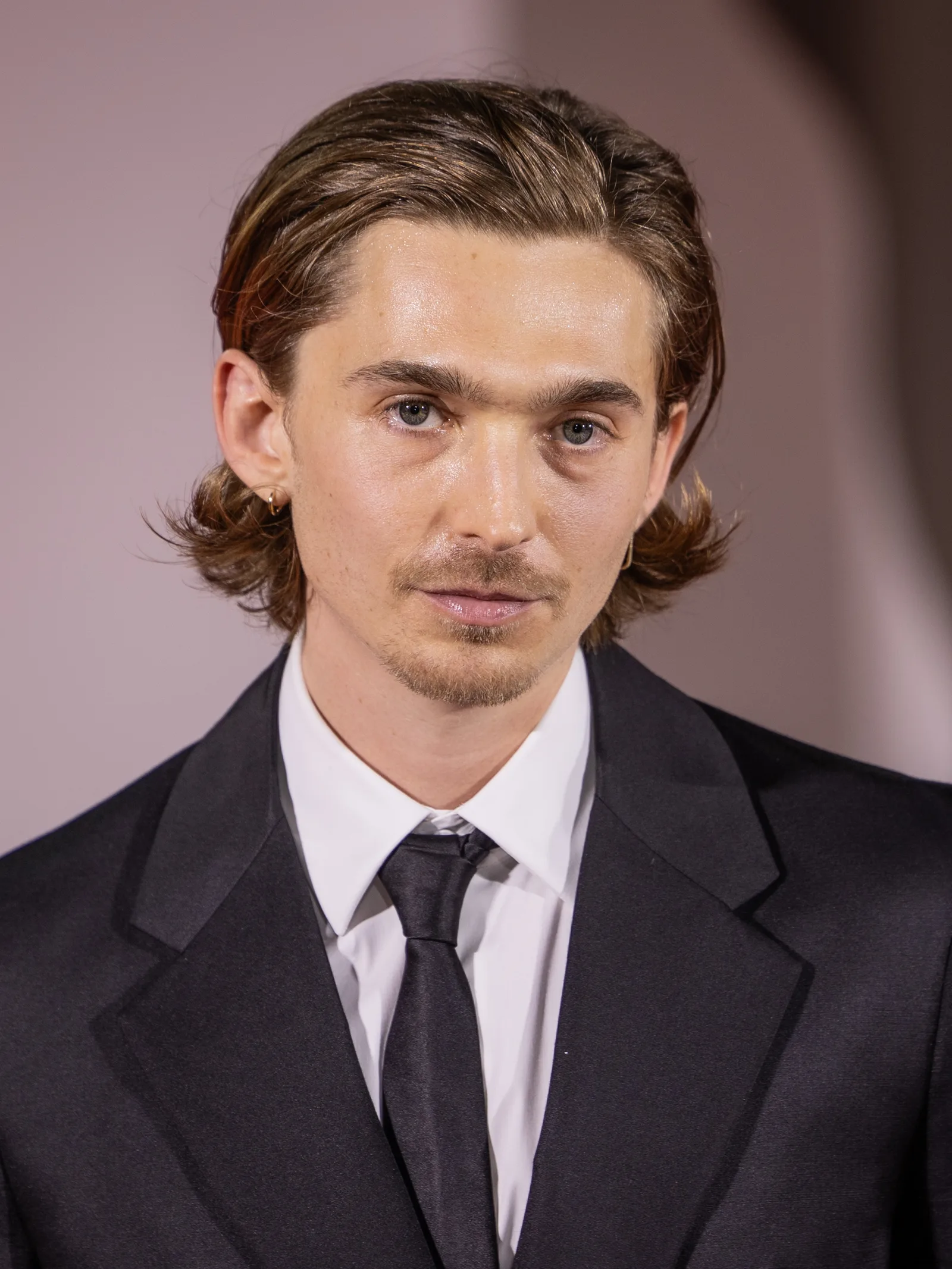 Austin Abrams-60123